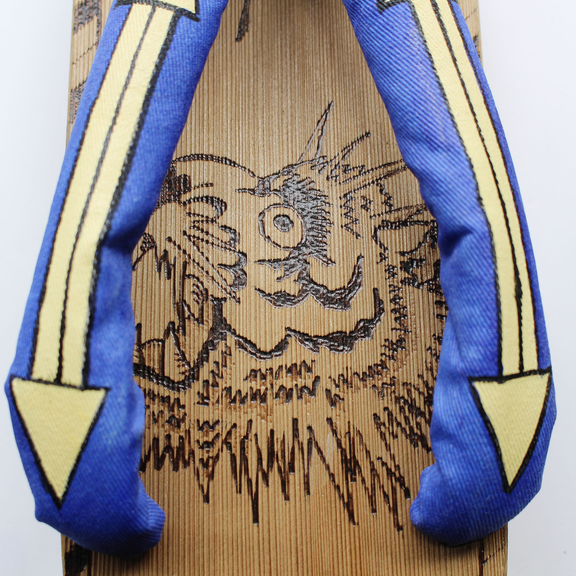 [2025SS新作!]GETTA BURNING SANDALS（ゲッタバーニングサンダルス）SUKA-GETA SANDAL『TIGER FACE × ROARING TIGER』Blue｜作家物 和風アート下駄 サンダル｜ウッドバーニング焼き絵｜伝統工芸｜天然素材の一点物｜日本製 木曽ねずこ使用