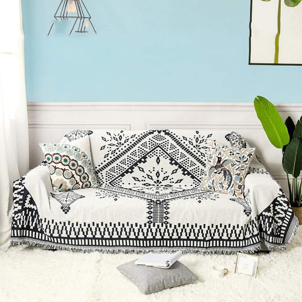 マルチカバー 北欧風リーフ柄 カーペット フリンジ付き ソファカバー おしゃれ ラグ 90*240cm ラグマット 四季通用 多機能 カラー ブランケット 洗える 絨毯 部屋 リビング マット ベッド