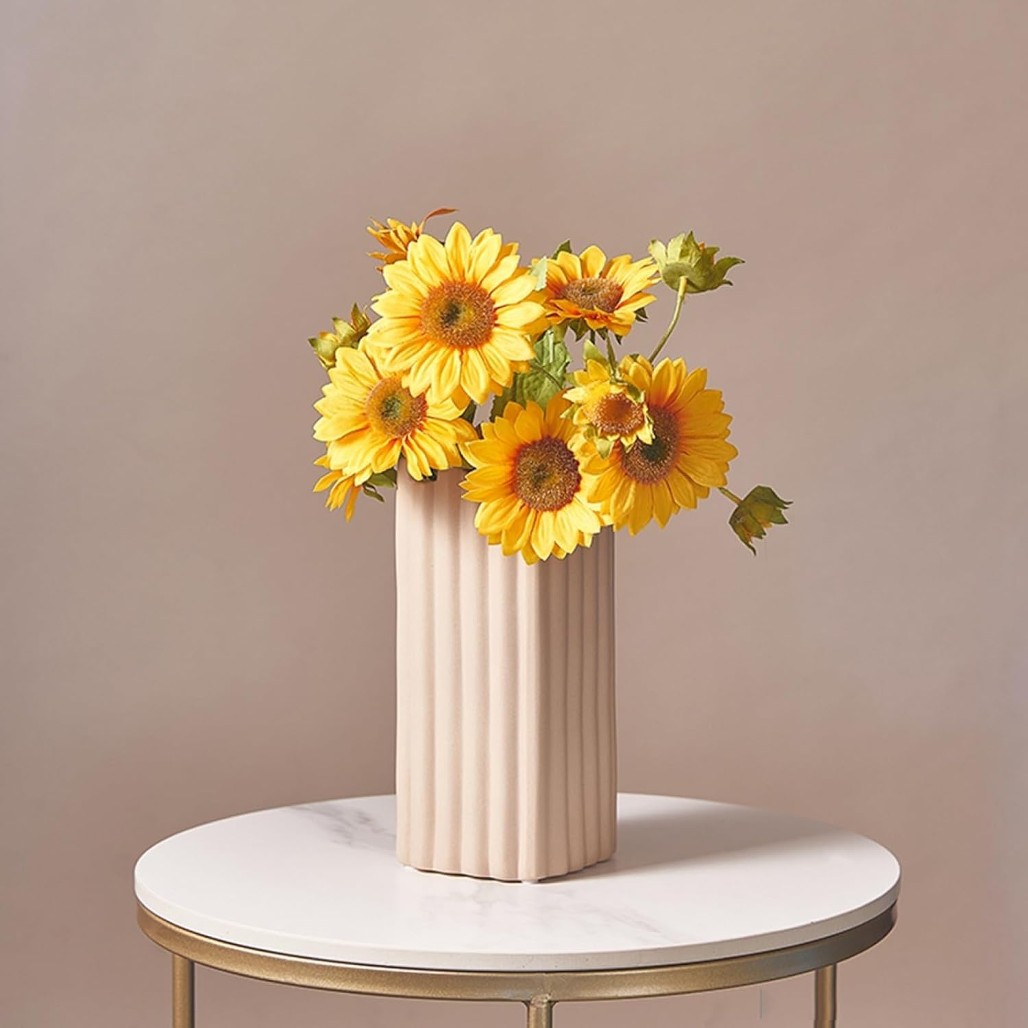楽天M＆ONE2024フェイクフラワー 陶器花瓶付き 造花セット 水やり不要 枯れない アートフラワー フラワーアレンジ シルクフラワー INS風 北欧 おしゃれ リビング 玄関 テレビ台 店舗 卓上 飾り 置物 装飾品