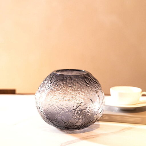 花瓶 おしゃれ 花びん ガラス 北欧 一輪挿し 花器 フラワーベース 家の装飾 ガラス製 かびん シンプル 小さい 高さ15CM 透明 グラデーション モダン グレーデザインC 卓上花瓶 リビング 玄 花瓶 おしゃれ 花びん ガラス 北欧 一輪挿し 花器 フラワーベース 家の装飾 ガラス製 かびん シンプル 小さい 高さ15CM 透明 グラデーション モダン グレーデザインC 卓上花瓶 リビング 玄