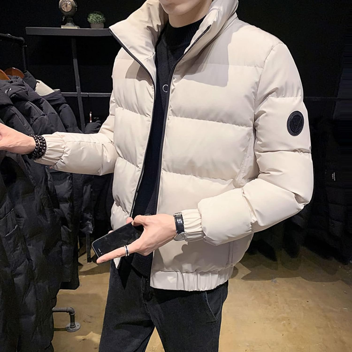 楽天スーパー10%OFF アウター おしゃれ メンズ あんず色 男性 ダウンジャケット ダウンコート 秋冬 アウター ジャケット ジップアップ 防寒 防風 動きやすい 保温性 暖かい 防寒対策 ゆったり 冬物 冬服 旅行 長袖