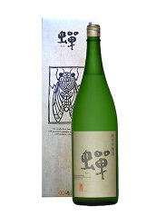 通潤(つうじゅん)酒造【熊本の地酒】純米吟醸酒　蝉(せみ)1800ml 専用箱入り 熊本県山都町産の山田錦を麹米、レイホウを掛米として醸す純米吟醸酒日本酒 フリーメーッセージ対応 清酒【楽ギフ_包装】【楽ギフ_のし】【楽ギフ_のし宛書】