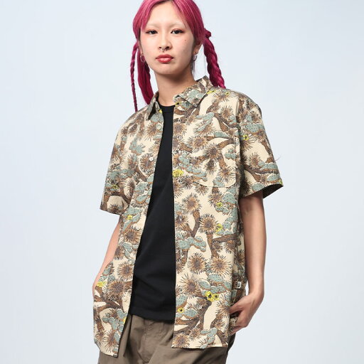 THE NORTH FACE (ザ ノースフェイス) 総柄 ポケット付き 半袖 シャツ BAYTRAIL PATTERN SHIRT NF0A55ND メンズ 男性 トップス シャツ 半袖シャツ カジュアルシャツ THE NORTH FACE (ザ ノースフェイス) 総柄 ポケット付き 半袖 シャツ BAYTRAIL PATTERN SHIRT NF0A55ND メンズ 男性 トップス シャツ 半袖シャツ カジュアルシャツ