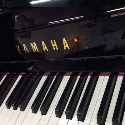 YAMAHA　ヤマハ　YUS【中古ピアノ】【アップライトピアノ】【名古屋のピアノ専門店】】　黒艶出し　1型モデル