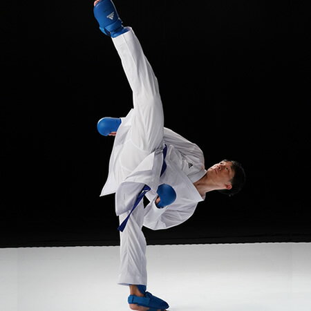 adidas空手衣アディライトWKF公認世界最軽量モデル//アディダス空手着伝統空手組手karate世界空手連盟全日本空手道連盟送料無料