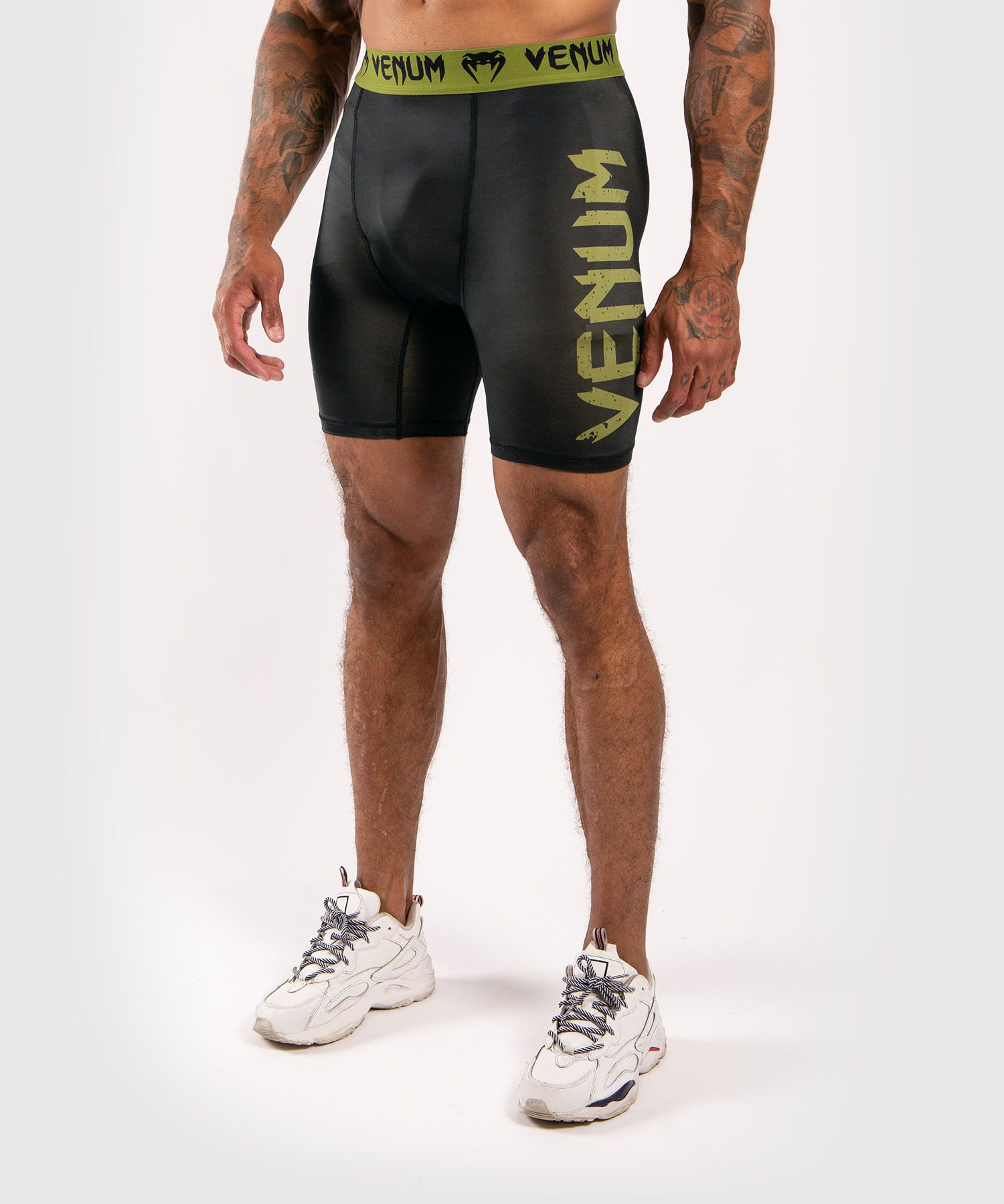 VENUM コンプレッションウェア ショートパンツ BOXING LAB COMPRESSION SHORTS //機能性 吸汗速乾 フィットタイプ ワークアウト トレーニング 送料無料