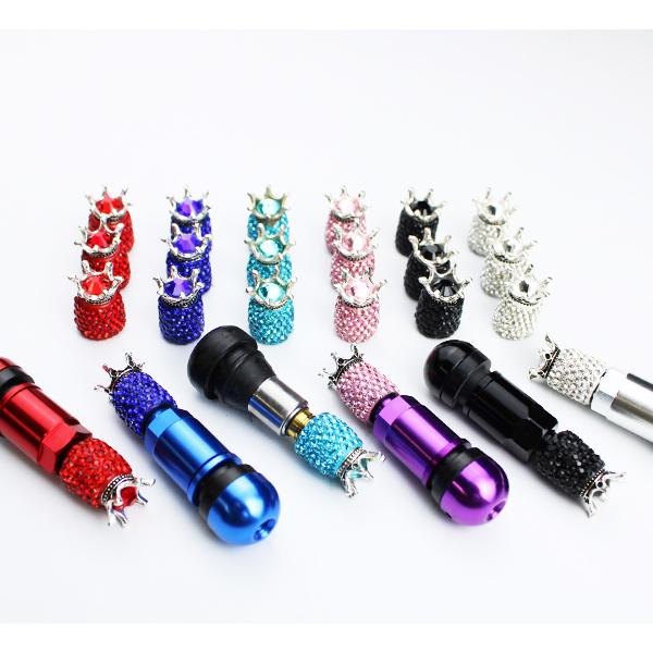 Rakuten - 【スーパーセール最大28倍】 クリスタル 王冠 エアバルブ キャップ 1個 アルミ タイヤ エアーバルブ 金属 自動車 バイク MTB 米式タイプ クラウン