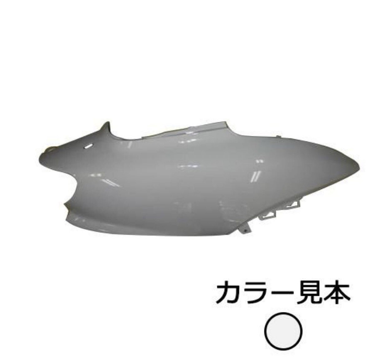 樂天商城 - 00T9　コンペティションシルバー　ヤマハ　CV50　5KN/5PT/5SU/5SW　SA16J　サイドカバー　　右　高品質　台湾製　新品