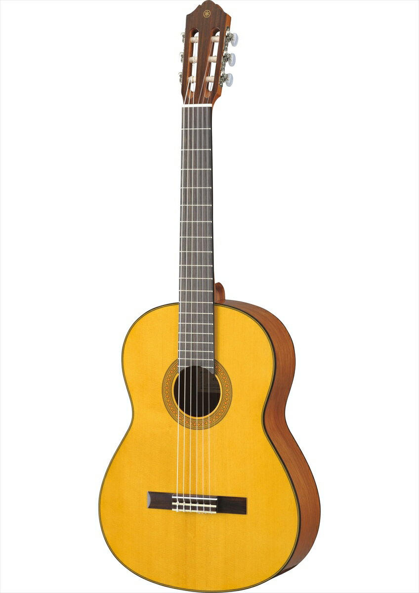 CG/CGXシリーズ鳴りが良く、弾きやすく、日本の気候変化にも強い、ヤマハの自社工場で製作している人気のシリーズです。CG142S新シリーズで改善したサウンド・演奏性を反映した充実のベーシックモデルです。表板はスプルース単板。・表板はスプルース単板・裏・側板はナトーまたはサペリ胴厚：94mm〜100mm表板：スプルース単板裏板：ナトー側板：ナトー棹：ナトー指板：ローズウッド下駒：ローズウッド弦長：650mm指板幅（上駒部/胴接合部）：52mm/62mm全長：995mm糸巻：1157N (シルバー)塗装：グロス仕上げ弦：高音弦:ハイテンション弦 / 低音弦:グランドコンサート弦(S10)付属品：保証書、ソフトケース