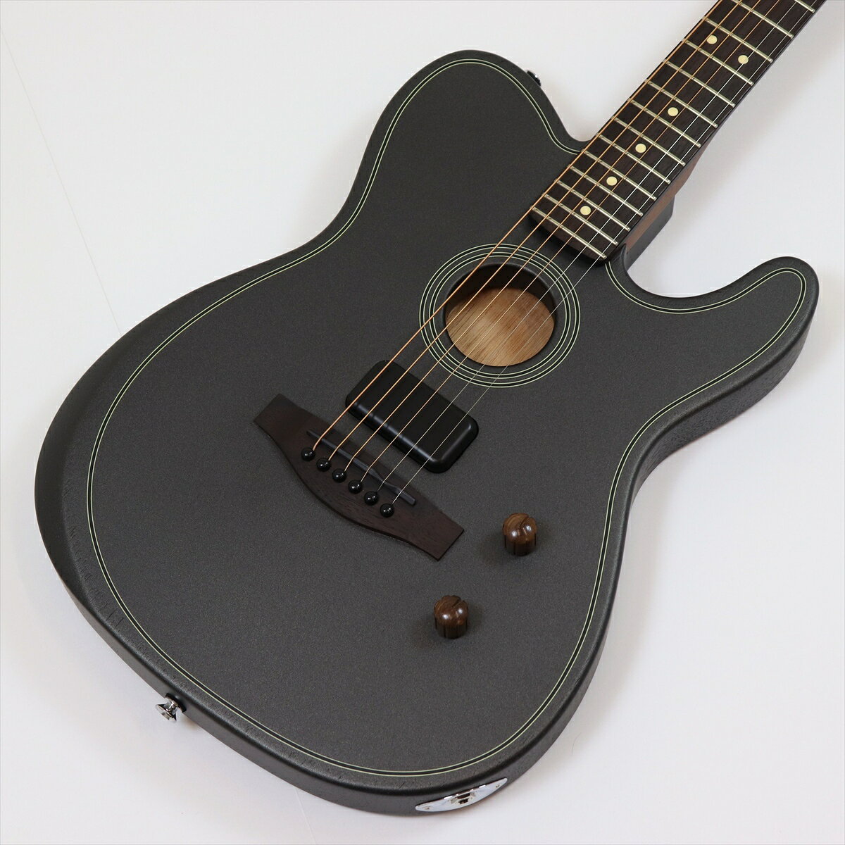 楽天市場】fender deluxe molded acoustasonic caseの通販