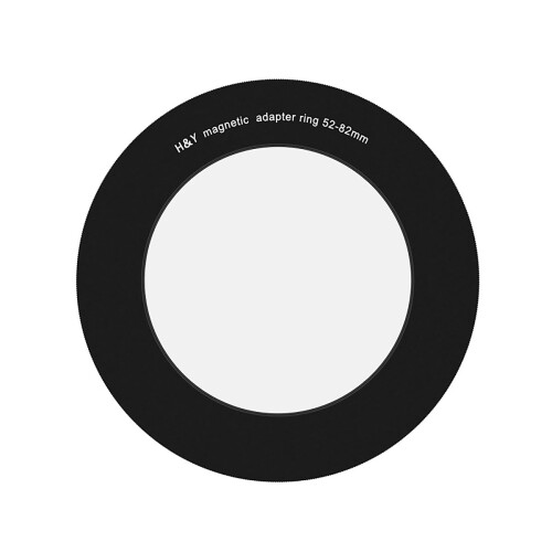 H&Y ステップアップリング 52-82mm マグネット式 フィルター径変換アダプター レンズ側フィルター径(ねじ込み式): 52mm フィルター側(マグネット式): 82mm MA52-82 【ステップアップリング+マグネット式アダプターリング】 レンズ側:ねじ込み式 52mm　フィルター側:H&Yマグネット式 82mm 　 ※使用するレンズとマグネットフィルターのサイズをお確かめください 【レンズにねじ込んで使用】交換レンズにねじ込んで使用し、フロント部がマグネット式(H&Yマグネット式フィルター用)となります。 ※一般的なねじ込み式フィルターをマグネット式に変換するアダプターではありません。 【優れた運用性】マグネット式により、瞬時の着脱とフィルター枠のスリム化を実現できます。また、H&Yが製造・供給しマルミ社から販売のマグネットスリムフィルター(Marumi Magnetic Slim Filter)と互換性がございます。 【H&Yは自社生産】最新の機材として必要な項目を高水準でカバー。企画から製造まで、ほぼ全ての工程を自社で完結できるH&Yだから実現しました。 商品コード59080102199商品名H&amp;Y ステップアップリング 52-82mm マグネット式 フィルター径変換アダプター レンズ側フィルター径(ねじ込み式): 52mm フィルター側(マグネット式): 82mm MA52-82型番MA52-82サイズ52-82mm※他モールでも併売しているため、タイミングによって在庫切れの可能性がございます。その際は、別途ご連絡させていただきます。※他モールでも併売しているため、タイミングによって在庫切れの可能性がございます。その際は、別途ご連絡させていただきます。