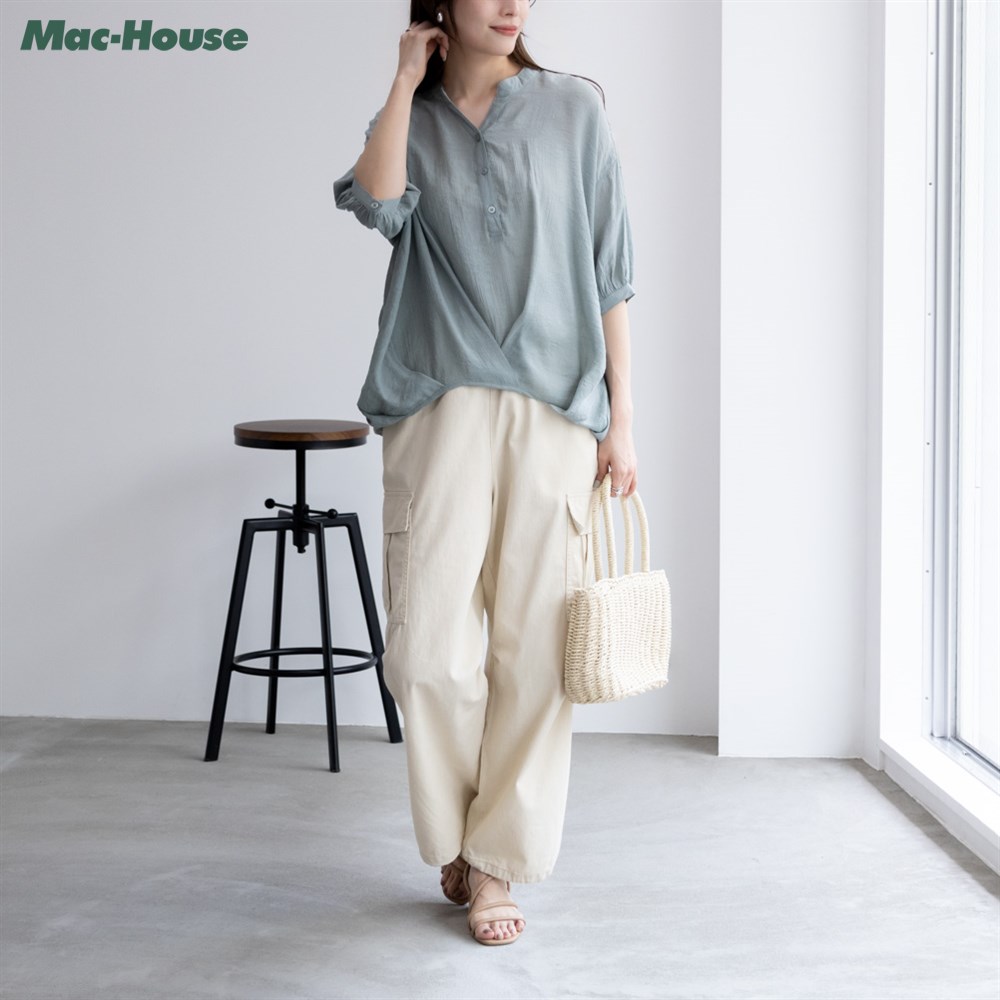 楽天Mac-House楽天市場店[全品対象★最大20％OFFクーポン5/22まで]5分袖シャツ ブラウス 5分袖 レディース シアー素材 透け感 ゆったり トップス 裾タック 前後差ヘム 無地 シンプル スキッパーシャツ カジュアルシャツ