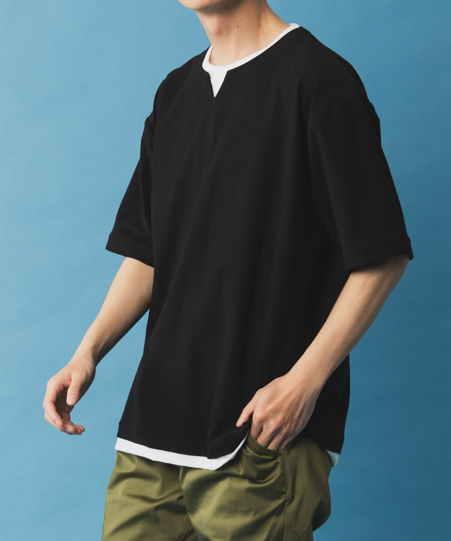 [特別価格][1日限定P2倍★更にクーポンで割引]半袖Tシャツ フェイクレイヤード メンズ 接触冷感 ひんやり 涼しい ストレッチ 伸縮性 トップス 無地 シンプル キーネック カットソーのサムネイル