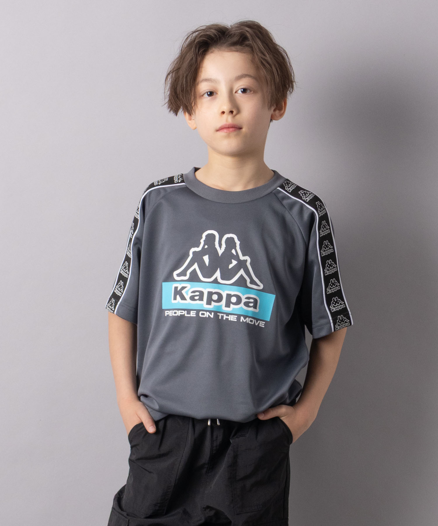 [全品P5倍＆最大25%OFFマラソンクーポン]カッパ KAPPA Tシャツ 子供服 男の子 キッズ 半袖 ボーイズ トップス 吸水 速乾 ドライ ロゴ プリント 黒 クルーネック カットソー