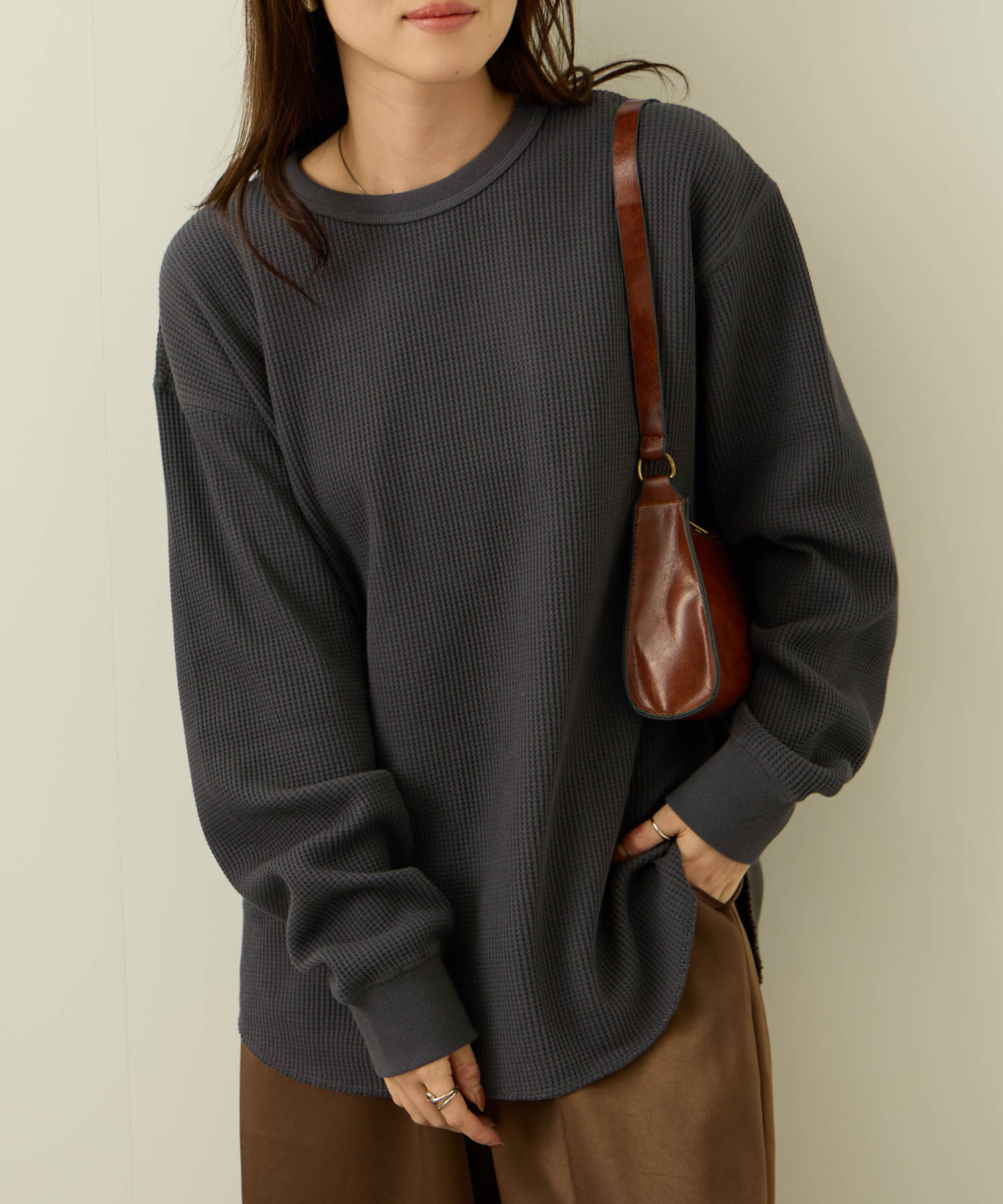 [今だけP5倍！最大2000円OFFクーポン]Tシャツ レディース 長袖 ロンT 綿100％ コットン ワッフル トップス 無地 白 クルーネック カットソー ユニセックス メンズ