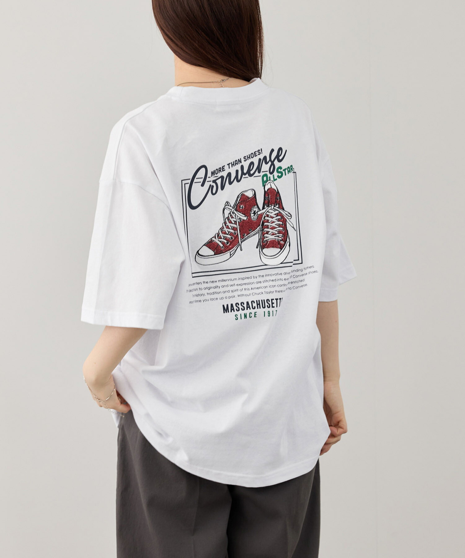 [25日P5倍！更にクーポン割]コンバース CONVERSE Tシャツ メンズ レディース 半袖 綿100％ コットン トップス サガラ刺繍 シューズモチーフ 白 黒 クルーネック カットソー ユニセックス