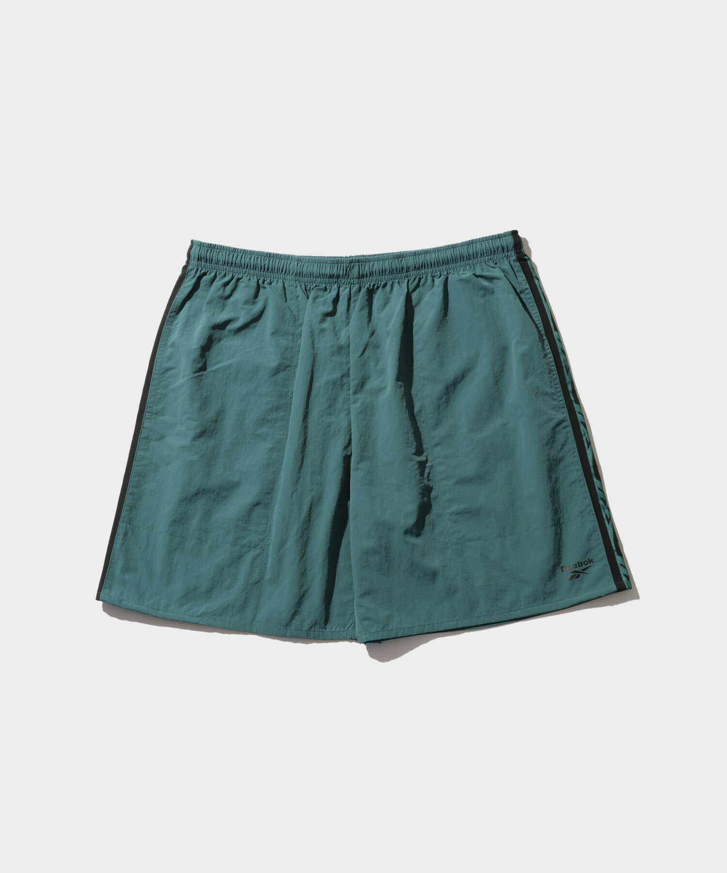 乐天商城 - [特別価格][15日P5倍！更にクーポン割]リーボック Reebok ショートパンツ メンズ ナイロンパンツ 耐塩素加工 UV遮蔽率90%以上 ボトムス ポケット ロゴ 黒 川 レジャー キャンプ
