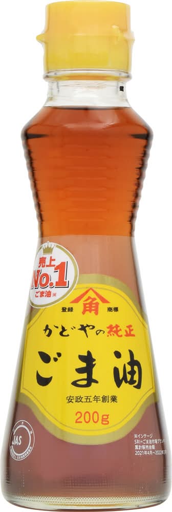 かどや 金印純正ごま油 200g 内容量 200g 原材料 食用ごま油 商品説明 良質のごまを香ばしく煎り上げ、ていねいに搾った香り高いごま油。日本のロングセラーです。 賞味期限 パッケージに記載あり ※食品ですので開封後は賞味期限に関わらずお早目にお召し上がりください。 ご注意 ※画像はイメージです。実際にお届けする商品とパッケージ等が異なる場合がございますので、あらかじめご了承ください。 ※食品のため商品到着後のキャンセル・返品は承れません。 ※お子様の手の届かない所に保管して下さい。 ※ご注文商品の発送後の変更、キャンセル、返品、交換はお受け致しかねます。 ※商品ページに記載している納期情報はあくまでも目安であり、ご注文が殺到した場合や商品の在庫状況によっては発送が早まることがありますのであらかじめご了承ください。 ※【ご注文後の在庫切れについて】 当店では複数店舗で在庫を共有し販売致しております。 その為、ご注文を頂いた時点では在庫有りと表示されていた商品でも、 同一商品への注文集中やネットワーク状況等により、在庫切れとなる場合がございます。 誠に勝手ながら、その旨をメールにてご連絡させて頂いた上で、当店によりキャンセル手続きをさせて頂く場合がございますので、何卒ご理解頂きますようお願い致します。かどや 金印純正ごま油 200g 内容量 200g 原材料 食用ごま油 商品説明 良質のごまを香ばしく煎り上げ、ていねいに搾った香り高いごま油。日本のロングセラーです。 賞味期限 パッケージに記載あり ※食品ですので開封後は賞味期限に関わらずお早目にお召し上がりください。 ご注意 ※食品のため商品到着後のキャンセル・返品は承れません。 ※お子様の手の届かない所に保管して下さい。 ※ご注文商品の発送後の変更、キャンセル、返品、交換はお受け致しかねます。 ※【ご注文後の在庫切れについて】 当店では複数店舗で在庫を共有し販売致しております。 その為、ご注文を頂いた時点では在庫有りと表示されていた商品でも、 同一商品への注文集中やネットワーク状況等により、在庫切れとなる場合がございます。 誠に勝手ながら、その旨をメールにてご連絡させて頂いた上で、当店によりキャンセル手続きを させて頂く場合がございますので、何卒ご理解頂きますようお願い致します。