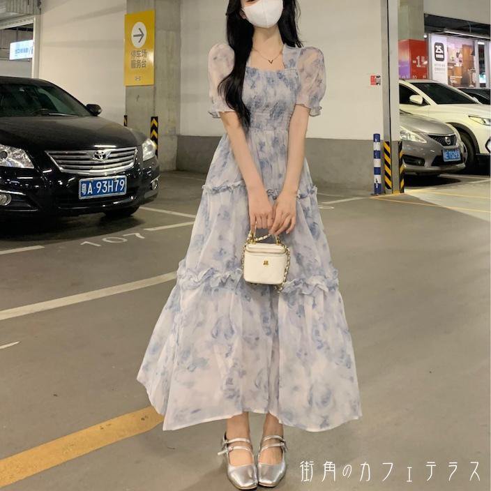 樂天商城 - レディース ドレス パーティードレス ワンピース ロング丈 ミモレたけ プリント ふんわり袖 ティアード シアー フラワー 大人かわいい キュート 半袖 ブルー 青 結婚式 2次会 お呼ばれ パーティー お食事会 ディナー ランチ お出かけ 春夏