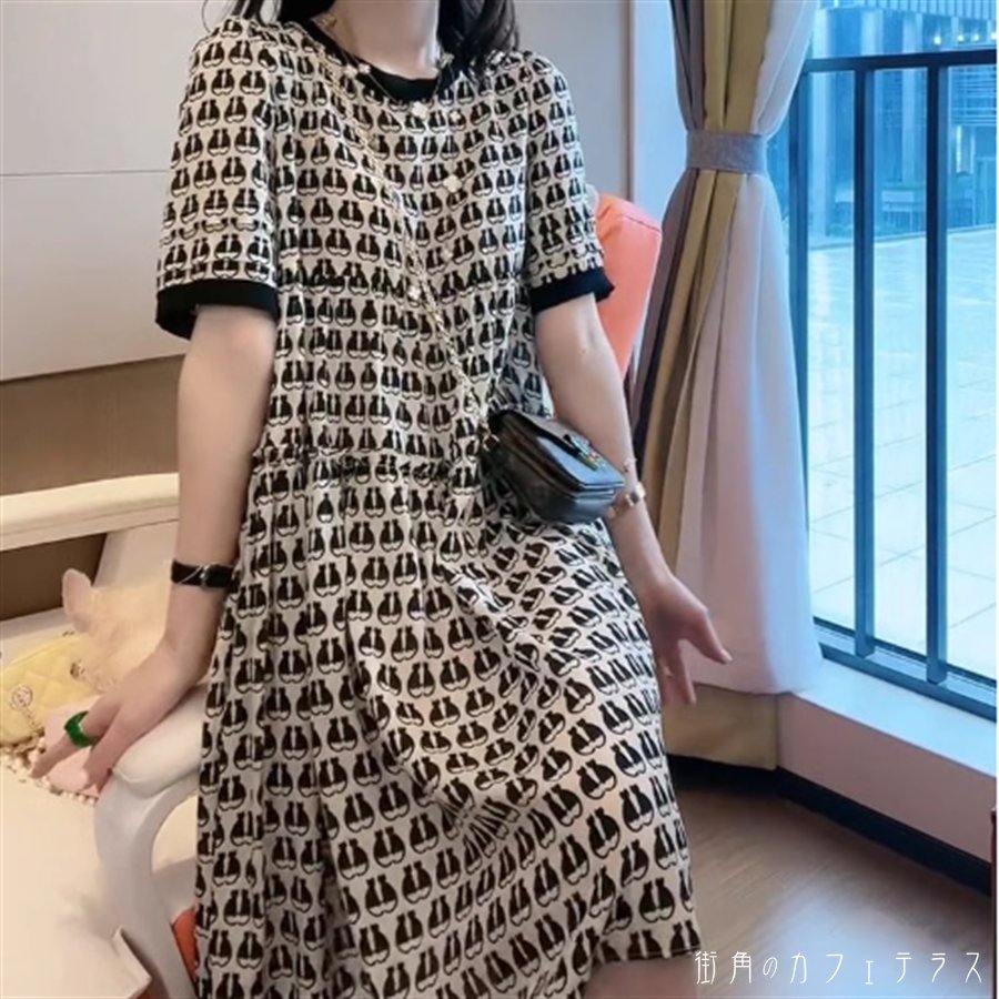 ワンピース ロングワンピ ロング マキシ 半袖 Uネック Aライン フレア 薄手生地 可愛い 大人可愛い きれいめ シンプル カジュアル シック コンサバ 華やか 大人 上品 おしゃれ お洒落 主役級 こなれ感 高見え 柄 秋 レディース 女性用 ママ 20代 30代 40代 デート お出かけ