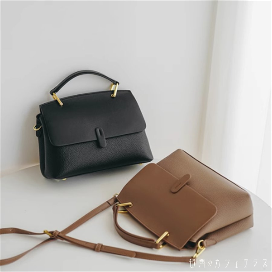 ショルダーバッグ 2色 コンパクト 薄型 スリム ストラップ 斜め掛け マチ付き 肩掛け 持ち手 PU レザー 内ポケット 可愛い 大人可愛い きれいめ シンプル カジュアル シック コンサバ 華やか 大人 上品 おしゃれ お洒落 主役級 こなれ感 高見え 無地 春 秋 冬 お出かけ