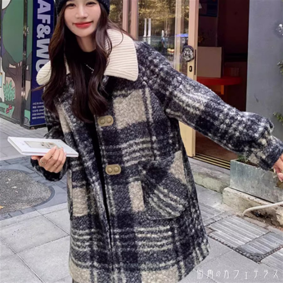 Rakuten - トレンチコート チェスターコート 2色 アウター 羽織り女性 ロング 長袖 Vネック フレア Aライン ボタン ポケット 防寒 暖かい ニュアンスカラー ヌーディーカラ— 秋カラー くすみカラー 厚手生地 かわいい 大人可愛い 綺麗 シンプル カジュアル 大人 上品 おしゃれ お洒落