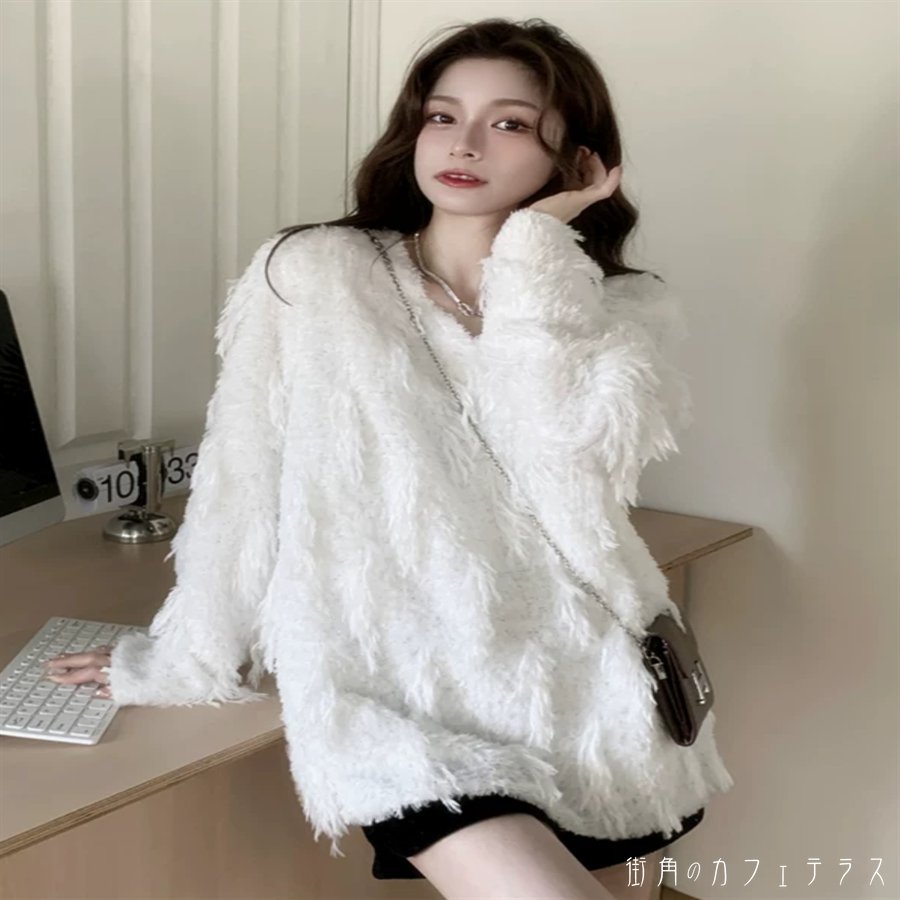 Rakuten - トップス セーター 2色 ロング丈 チュニック 大きい ゆる ぽっちゃり 長袖 Vネック Aライン フレア プルオーバー ニット 厚手生地 ふわふわ モヘア 無地 かわいい 大人可愛い 大人女子 こなれ感 シンプル カジュアル 大人 上品 おしゃれ お洒落 ラフ コンサバ フェミニン