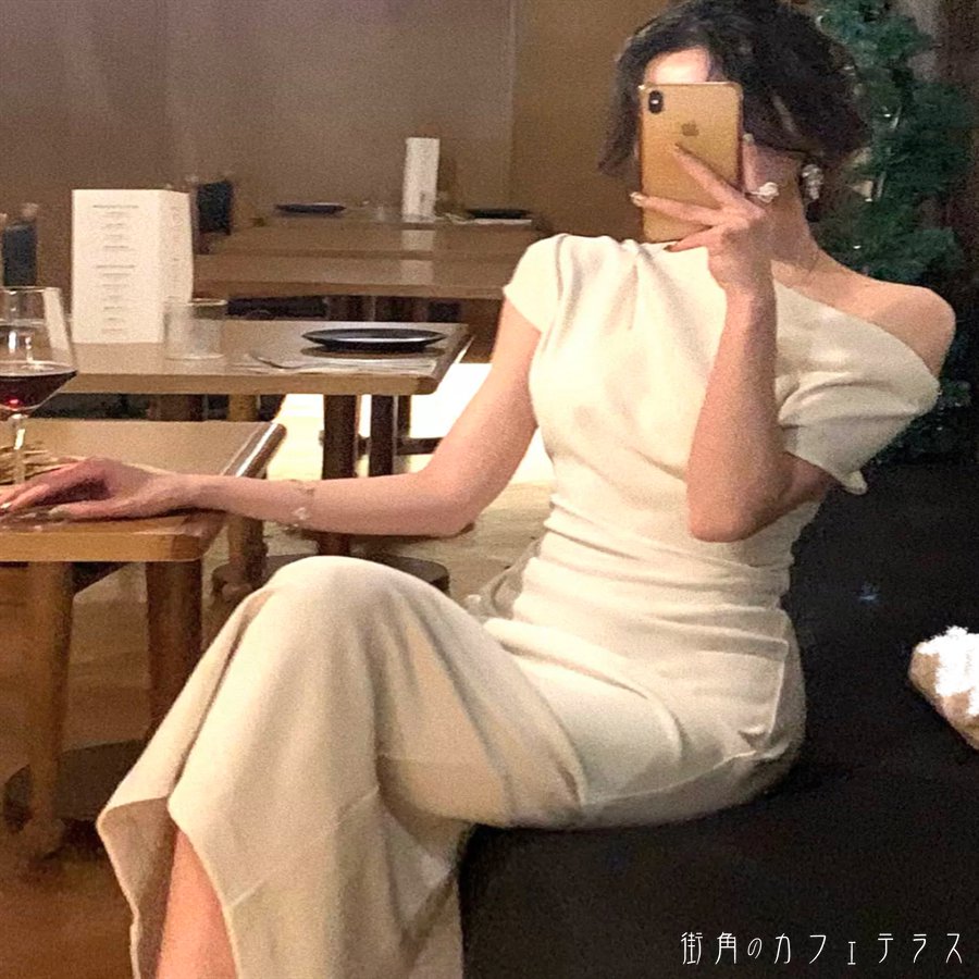 Rakuten - ロングドレス 3色 ワンピース 衣装 マーメイド マキシ 長袖 オフショルダー ワンショルダー Aライン フレア エレガント 可愛い 大人可愛い きれいめ シンプル カジュアル シック コンサバ 華やか 大人 上品 おしゃれ お洒落 主役級 こなれ感 高見え 高級感 無地 30代 40代