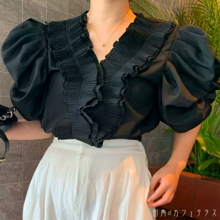 ブラウストップス半袖パフスリーブV...