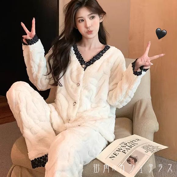 パジャマ 厚手生地 もこもこ ふわふわ フリース ナイトウェア ルームウェア 上下セット 2点セット トッ..