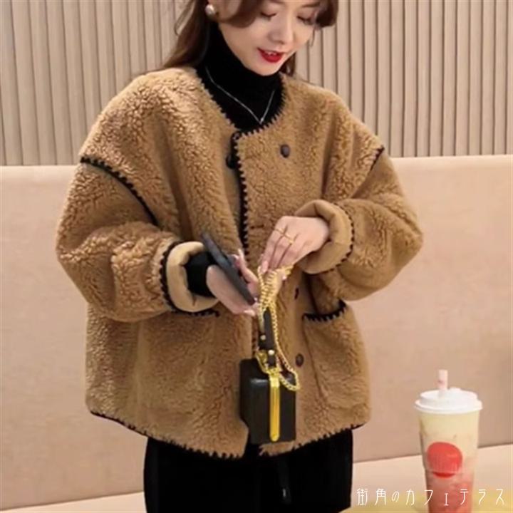 アウター ジャケット 羽織り ボアジャケット ムートン 萌え袖 袖あり 長袖 クルーネック Aライン フレア ロング バイカラー ふわふわ ボタン ポケット 厚手生地 裏地 着る毛布 あったか ボア かわいい 大人可愛い 大人女子 こなれ感 シンプル カジュアル 大人 おしゃれ