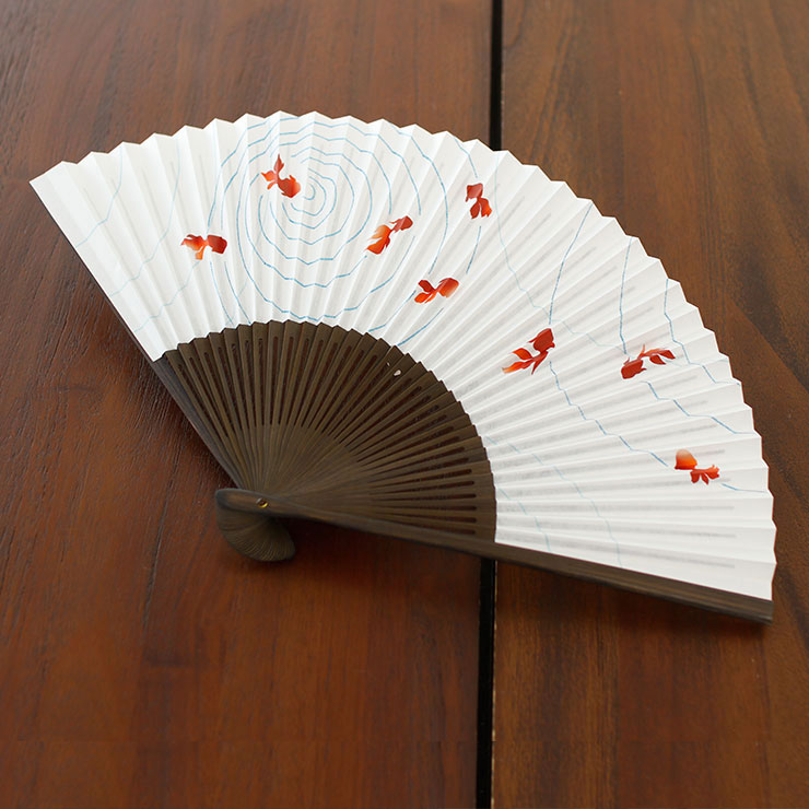 新入荷！[扇子単品] 扇子 金魚（白/615） 染骨 きんぎょ 波 波紋 なみ シロ ホワイ...