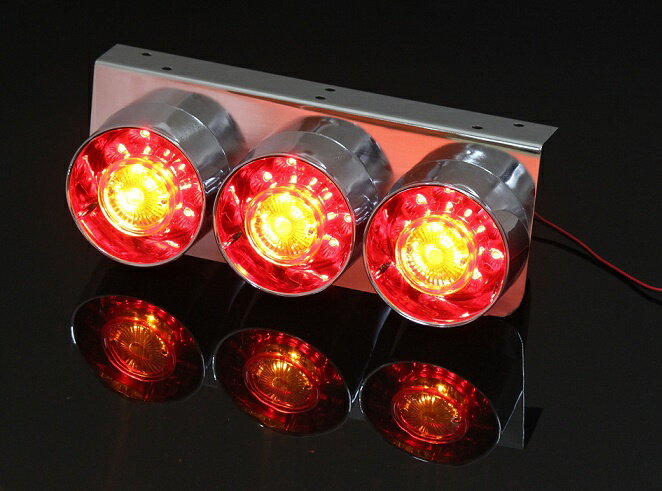 ������̵��!!�۾� �淿�ȥ�å��� LED 3Ϣ �ݷ������å� �ơ������ ��å�/����� 24V���ѥơ���饤��/�����󥫡�/�ϥ��ե�/�Υ�ե�/�񹳴�/����/��ɩ/FUSO/������/������/����/UD/�淿/��󥸥㡼/�ե�������/�ե����/����ɥ� �����󥫡�