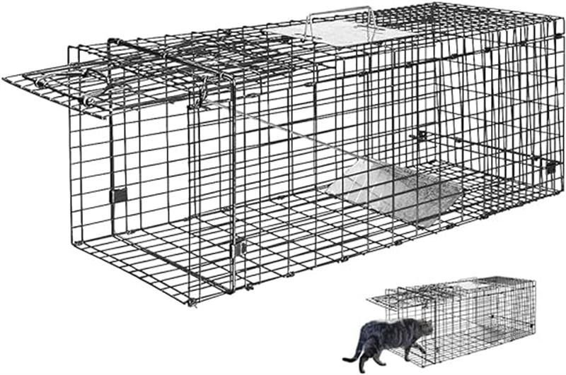 農作物の害獣対策にもオススメ サイズ ：66×26.5×24cm 農作物の害獣被害にお悩みの方にもオススメです。持ち運びもしやすく畑などに簡単に設置できます。 逃げられる可能性が限りなく低い 入口から踏み板まで十分な奥行きがあり、動物が完全に入って仕掛けが作動するので、 扉が閉まらず逃げられたり、挟んだ際に怪我をさせる可能性が低くて安心です。防サビ加工済みで、丈夫な抗張力ワイヤメッシュを使用しています。その耐久性から繰り返しの使用にも最適です。 野良猫や迷子猫の保護に 弱っている野良猫や迷子になった飼い猫の保護に活躍します。保護できます。 シンプルな仕掛けで設置も簡単 動物愛護法や鳥獣の保護及び管理並びに狩猟の適正化に関する法律 (鳥獣保護の狩猟に関する法律)に準じてお使い下さい。