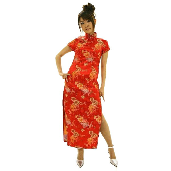 ロングタイプのチャイナドレスで仮装しちゃいましょう♪金大花柄デザインで、赤のドレスに大きな菊などの花模様が描かれています。