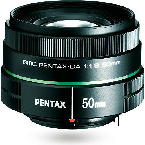 smc PENTAX-DA 50mmF1.8 うつくしいボケ味を堪能できる中望遠レンズ、 最新の光学系を採用し優れた描写力を発揮、 小型軽量で持ち運びに便利、 ポートレートやスナップ 動物 花の撮影に適した中望遠レンズ、 ペンタックス一眼