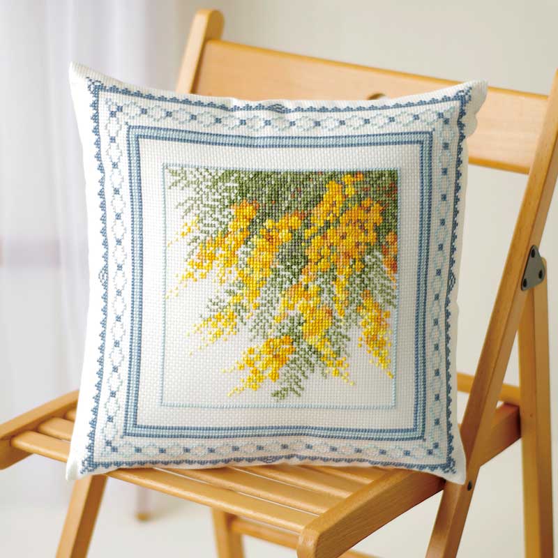 オノエ・メグミ ミモザコレクション クロスステッチクッションキット「満開のミモザ」オリムパス 6066