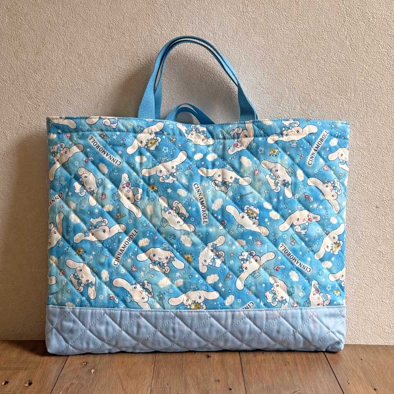 シナモロール スパークル柄 入園 入学 通園 通学 レッスンバッグ（大）ループ付き(サンリオキャラクタ..