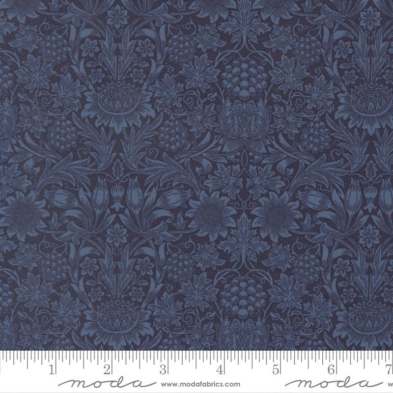 moda fabrics(モダ・ファブリックス)William Morris ウィリアムモリス シーチング生地＜Sunflower Damask＞（サンフラワー・ダマスク）ネイビー 13386-14