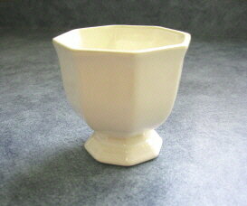 【花材】陶器製花器　Clayポットオクトゴナル　ラウンドSサイズ1個　シャイニーアイボリー