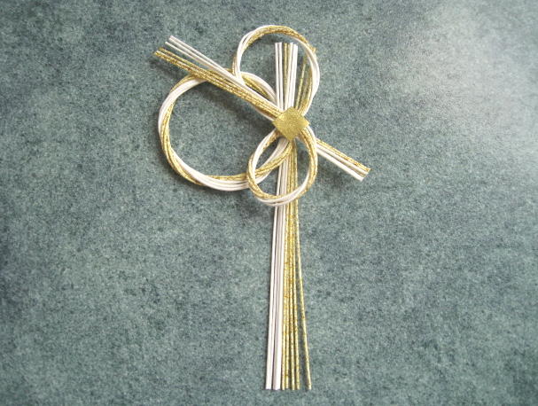 【花材】和風・水引製　採光水引飾り1袋4個入り　白