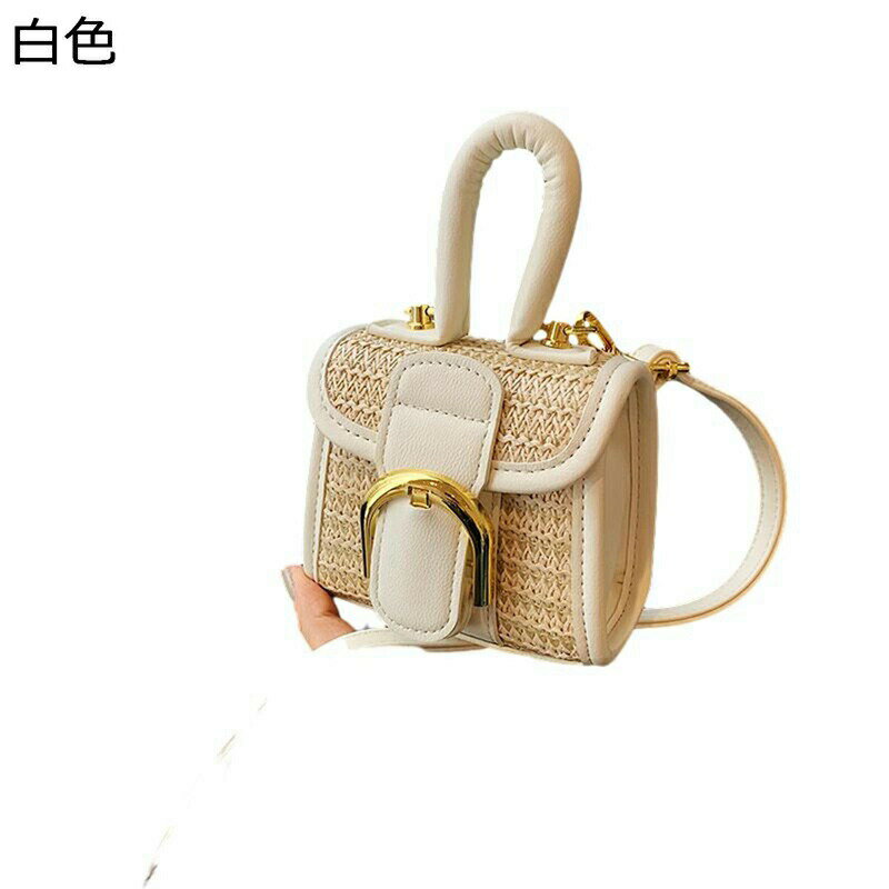 かごバッグ 手織りバッグ 大容量 手提げバッグ ショルダーバッグ バックル 夏用バッグ リゾート 編み込み ペーパー素材 サマーバッグ ハンドメイド 可愛い 女の子 女性 浴衣向け 海水浴 お出かけ ギフト(4.0)