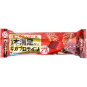 【1本満足バー ギガプロテイン チョコの商品詳細】 ●1食分のたんぱく質（プロテイン27g）を美味しく摂取することができるシリアルチョコバー。 ●ミルク風味のチョコに大豆パフを混ぜ合わせ、マイルドな甘さとザクザク食感を楽しめます。 ●ボリューム感と満足感のあるサイズを実現。 ●1食分の10種のビタミン、1食分の鉄を配合。 ●一口サイズに割りやすいスリット入り。 ●たんぱく質量とボリューム感が伝わるネーミング「ギガプロテイン」、さらに「1本満足バー」ブランドであることを目立たせたデザインです。 【召し上がり方】 開封後はお早めにお召し上がりください。 【品名・名称】 準チョコレート菓子 【1本満足バー ギガプロテイン チョコの原材料】 準チョコレート(植物油脂、砂糖、カカオマス、全粉乳、脱脂粉乳、ココアパウダー)(アーモンドを含む)(国内製造)、大豆パフ(大豆たん白、でん粉、植物油脂)、大豆たん白、大豆パフ(大豆たん白、でん粉)(小麦を含む)、乳等を主要原料とする食品、ホエイたん白、カラメルソース／トレハロース、炭酸Ca、乳化剤、香料、甘味料(スクラロース)、ピロリン酸第二鉄、ナイアシン、タマリンド色素、V.E、パントテン酸Ca、V.A、V.B6、V.B2、V.B1、葉酸、V.D、V.B12 【栄養成分】 1本(65g)当たり エネルギー：332kcal、たんぱく質：30g、脂質：17g、炭水化物：15.5g(糖質：14g、食物繊維：0.3〜2.7g)、食塩相当量：0.6〜1.5g、鉄：3.2〜13.5mg、ビタミンA：370〜1340μg、ビタミンB1：0.55〜1.2mg、ビタミンB2：0.54〜1.3mg、ビタミンB6：0.64〜1.7mg、ビタミンB12：1.1〜5.8μg、ビタミンD：2.7〜8.6μg、ビタミンE：2.1〜4.6mg、ナイアシン：6.2〜20mg、葉酸：110〜430μg、パントテン酸：2.3〜8.8mg 【アレルギー物質】 小麦・乳成分・アーモンド・大豆 【保存方法】 直射日光・高温多湿を避け、28度以下で保存してください。 【注意事項】 ・かための食感のため、歯をいためないようご注意ください。 ・妊産婦・乳幼児・小児は本品の喫食を避けてください。 ・チョコレートは高温になると油脂分が溶け、冷えると白く固まることがあります。召し上がってもさしつかえありませんが、本来の風味より劣ります。 ・開封後はお早めにお召し上がりください。 【原産国】 日本 【ブランド】 1本満足バー 【発売元、製造元、輸入元又は販売元】 アサヒグループ食品 130-8602 東京都墨田区吾妻橋1-23-1 アサヒグループ本社ビル 広告文責 株式会社マイドラ 登録販売者：林　叔明 電話番号：03-3882-7477 ※パッケージデザイン等、予告なく変更されることがあります。ご了承ください。