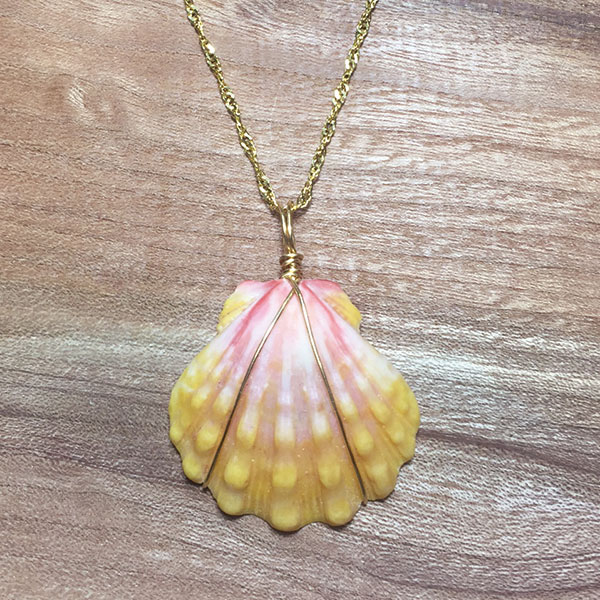 【送料無料】サンライズシェル ハワイ アクセサリー ネックレス ペンダントトップ ハンドメイド 1点物 27mm レディース ロマンティックジュエリー ハンドメイドジュエリー ハワイアンアクセサリーsun-pt-0017のサムネイル