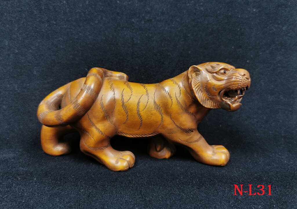 楽天市場】虎 置物(彫刻|アート・美術品・骨董品・民芸品 楽天市場】虎 置物(彫刻|アート・美術品・骨董品・民芸品