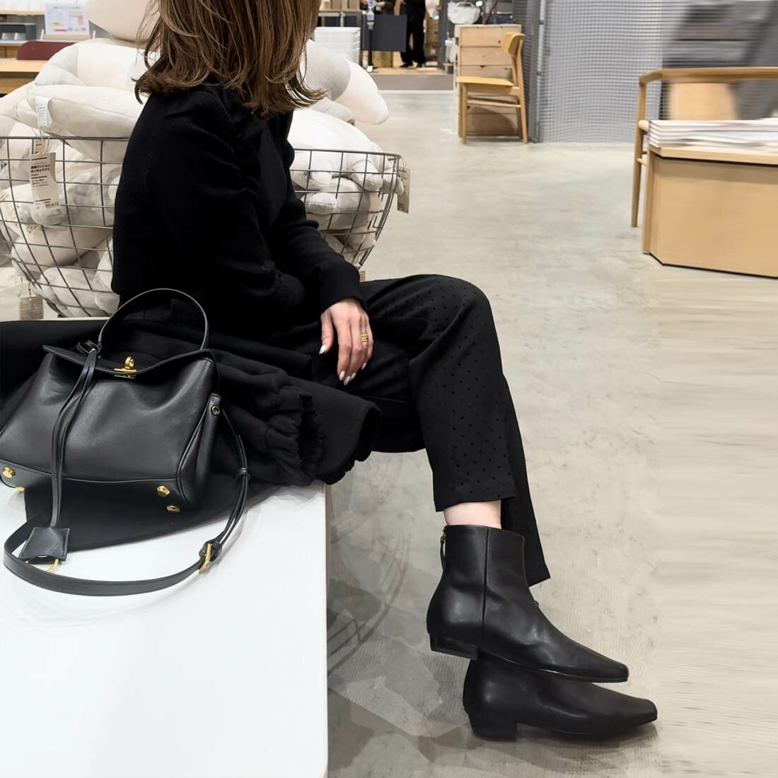 Rive レザースクエアショートブーツ