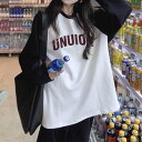 夏の大人カジュアルにおすすめのラグランシャツ 韓国ファッション 長袖 おしゃれ こなれ感 トレンド 抜け感 ロング丈 カジュアル デイリー ロゴT ロゴ入り 英字 夏 お出かけ デイリー 夏秋 ロングシーズン プルオーバー Tシャツ トップス