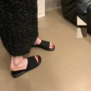 安定感にリラックスできるミュールサンダル フラットソール ぺったんこサンダル シューズ 靴 シンプル 抜け感 ナチュラル 安定感 リラックス ラフ お買い物 カフェ 気軽 お出かけ おしゃれ カジュアル デイリー フェミニン こなれ感 かわいい