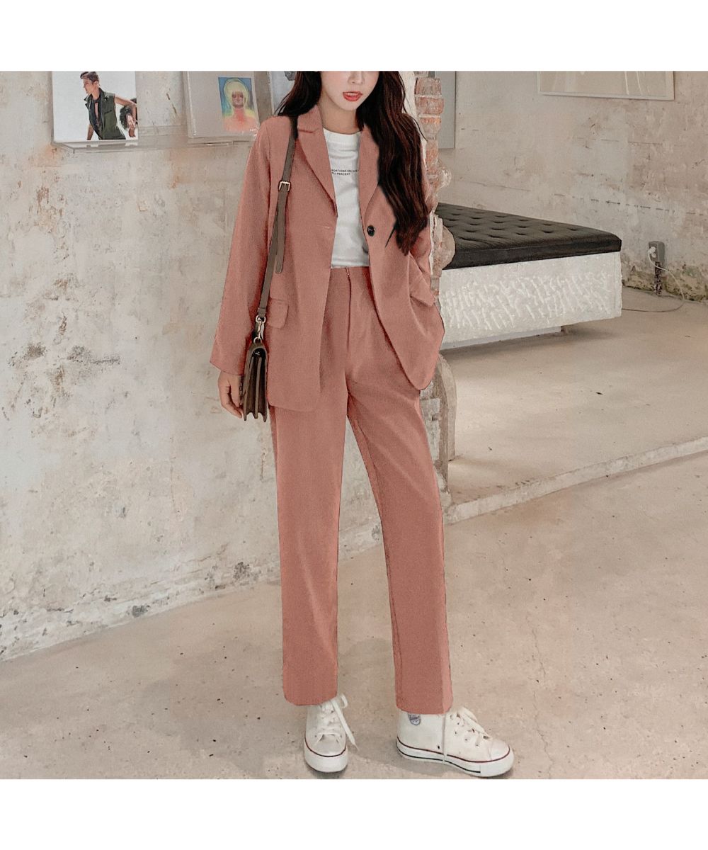 抜け感のあるテーラードジャケットセットアップ カジュアル 大人っぽい スーツ 晴れの日 入学式夏 夏服 韓国ファッション　結婚式 フォーマル オフィス　セレモニースーツ