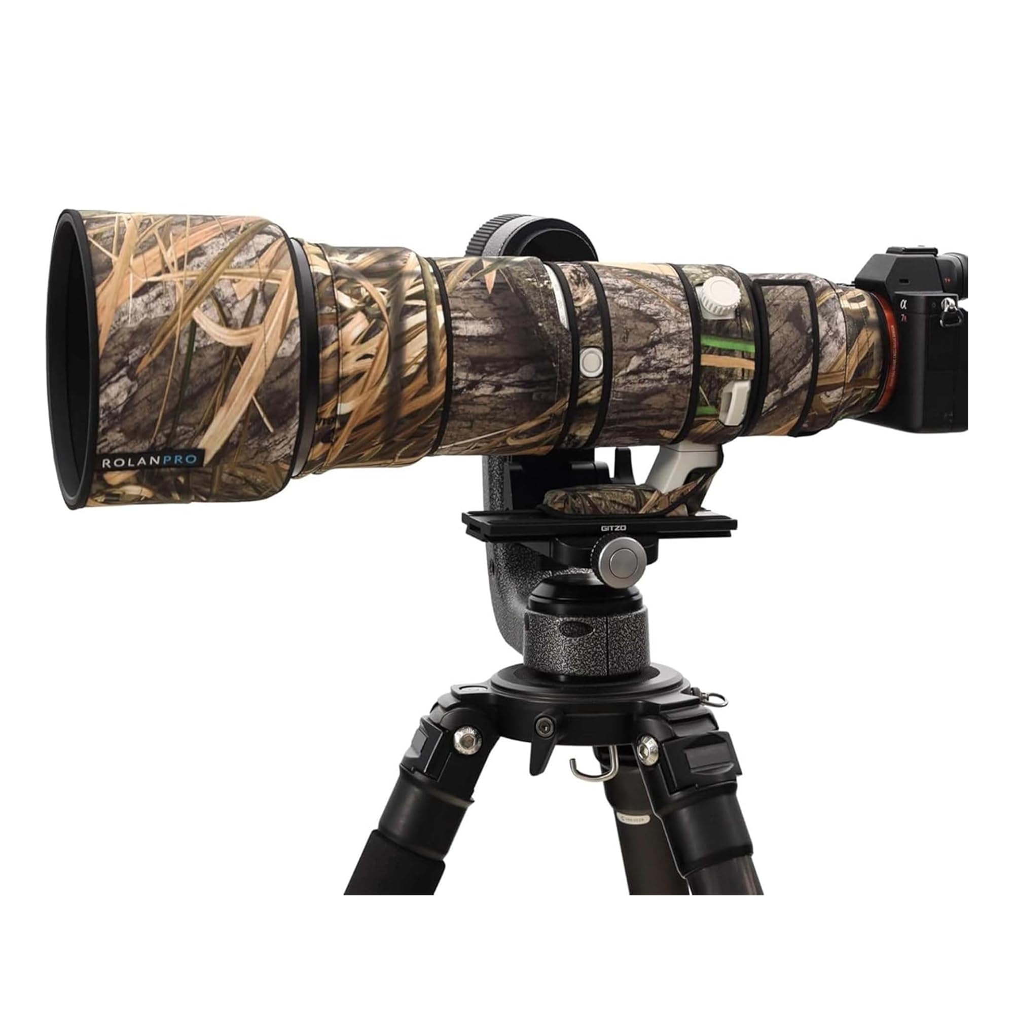 ・【専用設計と快適な操作性】ソニー Sony FE 400-800mm F6.3-8 G OSS 望遠レンズ向けに設計された7分割構造のレンズカバーです 。装着した状態でもズームリング、フォーカスリング、三脚座リングが独立して回転し、レンズの通常操作を快適に行えます 。・【素材・防滑と衝撃吸収】表面には耐摩耗性や一定の防水機能を備えた化繊素材を採用し、お手入れも簡単です 。内側にはPVC人工皮革（防滑インナー）を使用しており、手持ち撮影時のホールド感を向上させるとともに、機材への衝撃を和らげ、ズレを防ぐ工夫がされています 。・【野鳥・野生動物撮影に】レンズをアウトドアでの擦り傷や衝突、摩耗から保護し、レンズの使用寿命をサポートします 。また、低視認性のカモフラージュ（迷彩）デザインにより、警戒心の強い野鳥や野生動物を撮影中に驚かせてしまうリスクを軽減します 。・【職人技とディテール】開口部とエッジには手作業で内折り加工が施されており、糸のほつれを防ぎ耐久性を高める設計です 。ブラックの縁取りにより、ズームリングやフォーカスリングなどの各機能エリアが視覚的に区分され、撮影中のスムーズな操作をサポートします 。・【細部への配慮と装着】マジックテープまたはスリーブ式でレンズの形状に密着し、着脱が可能です。レンズの各種スイッチ、機能ボタン、ズーム目盛り窓には開口部が設けられており、直接操作・確認が可能です。